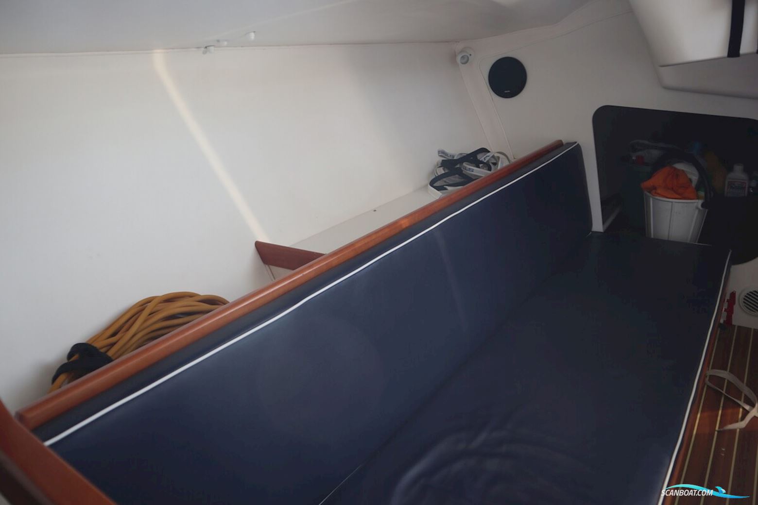 J Boats J105