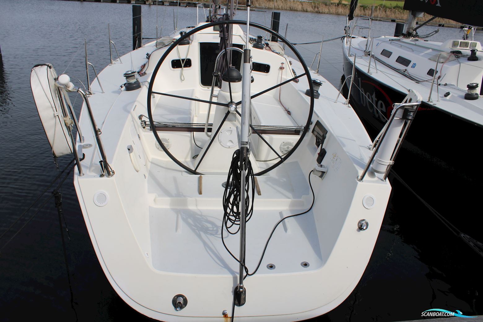 J Boats J109