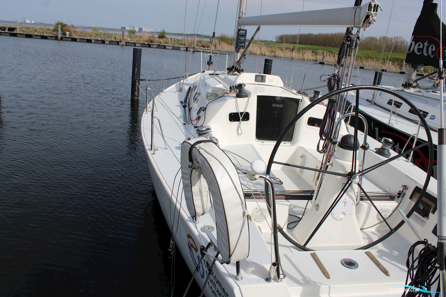 J Boats J109