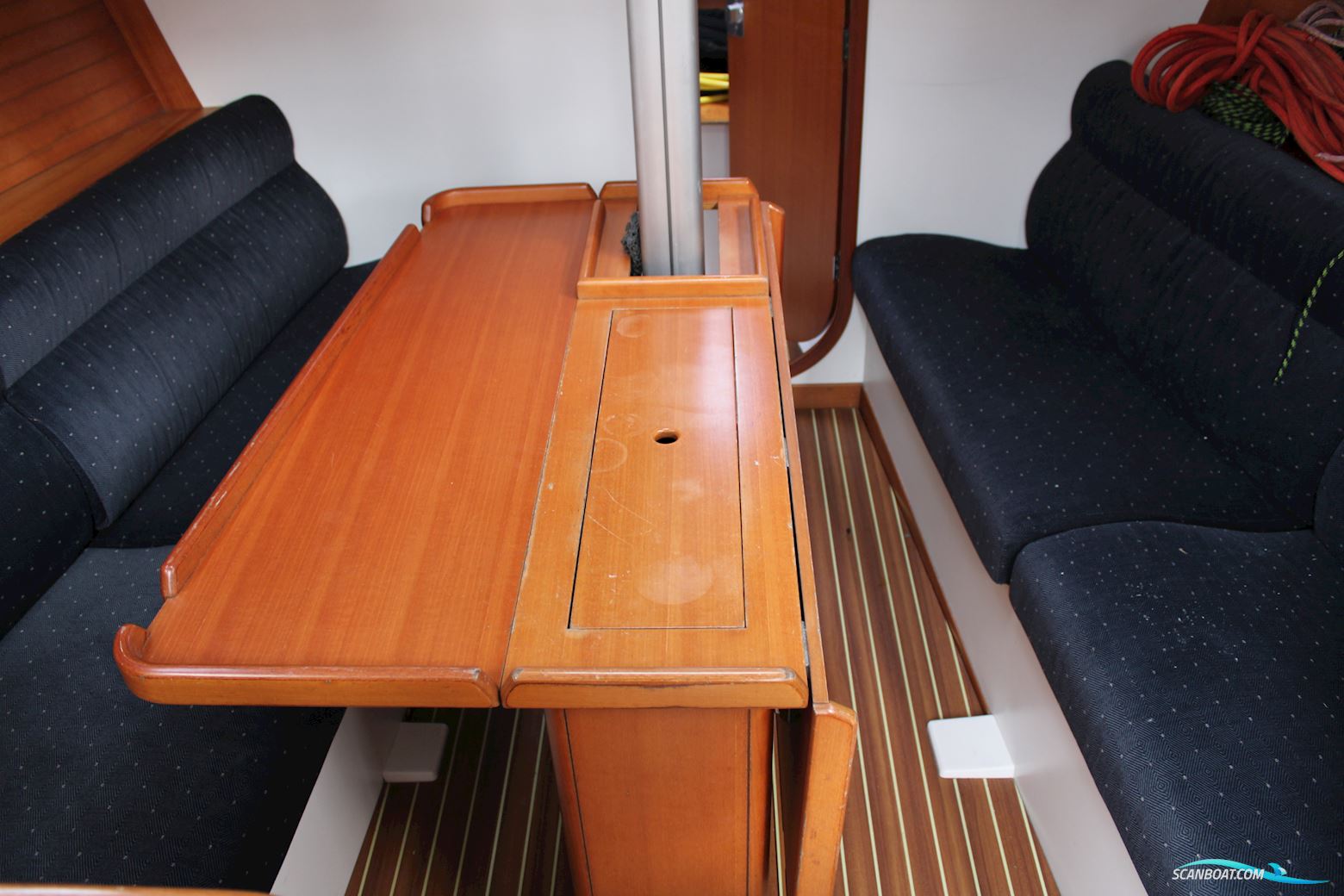 J Boats J109