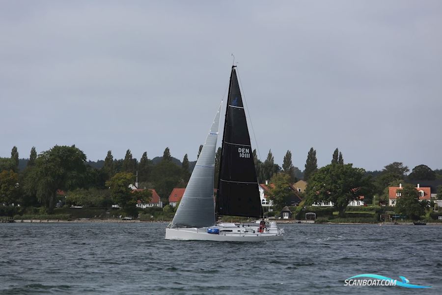 J/111