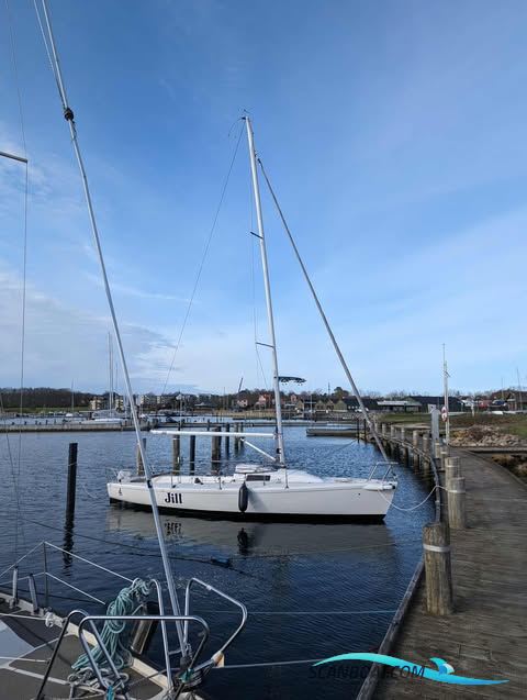 J/80 Zeilboten 1998, met Honda motor, Denemarken