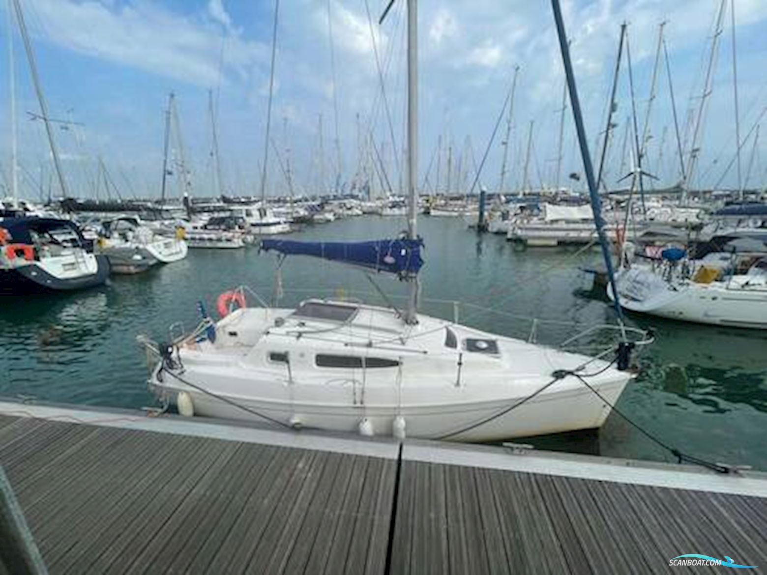 Jeanneau 24.2 Zeilboten 1998, met Yanmar motor, United Kingdom