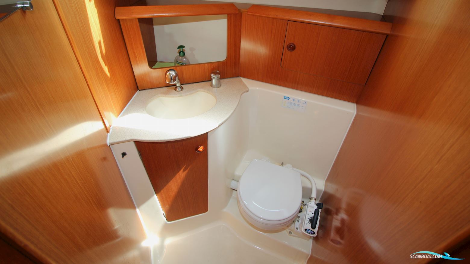 Jeanneau 32 Sun Odyssey Legende