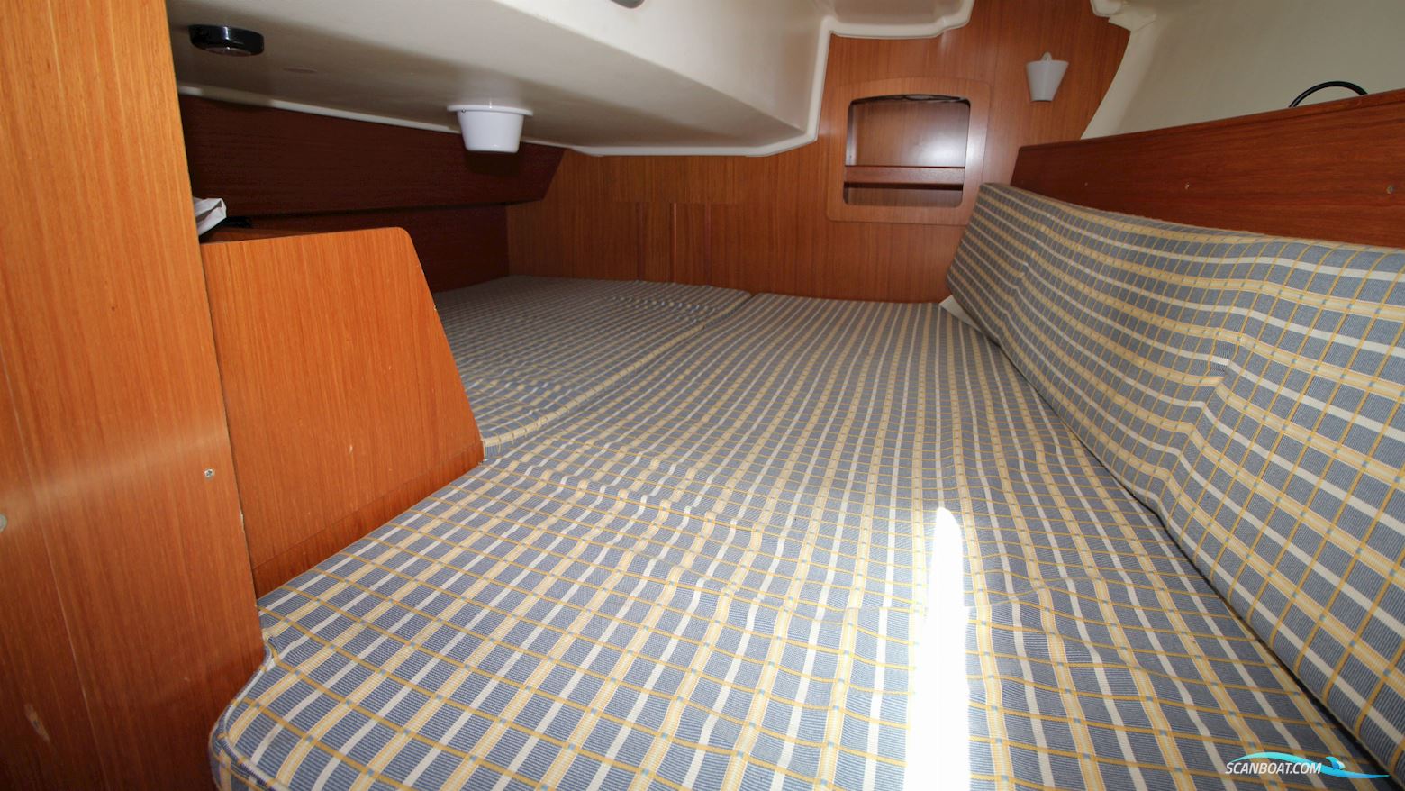 Jeanneau 32 Sun Odyssey Legende