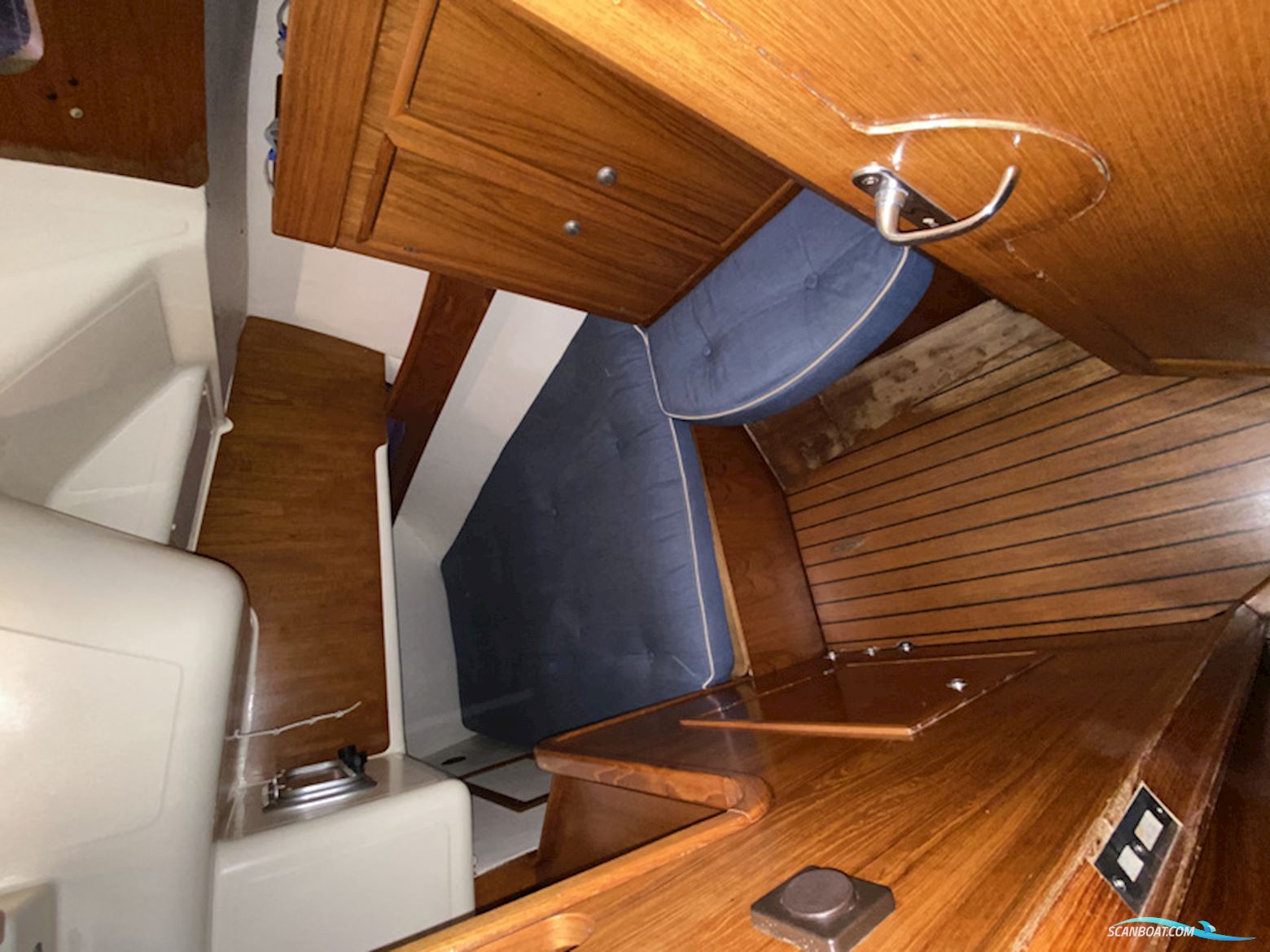 Jeanneau 39
