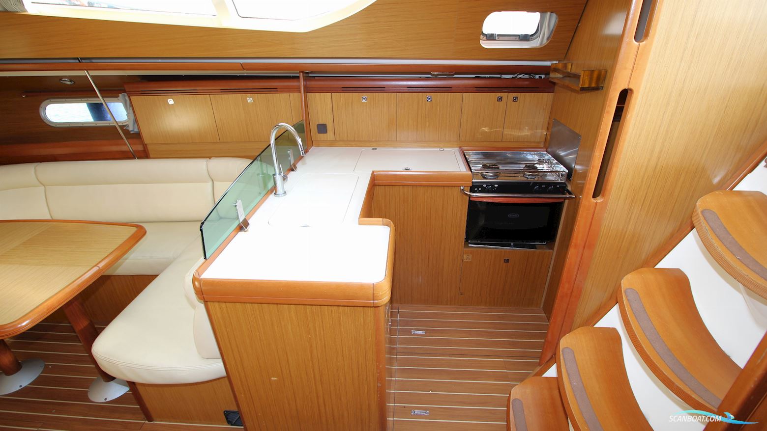 Jeanneau 42 DS Sun Odyssey