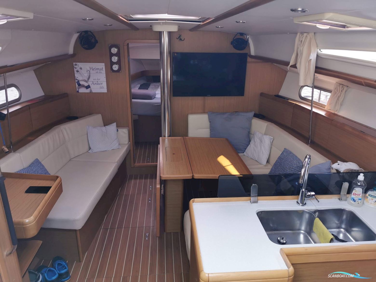 Jeanneau 42i