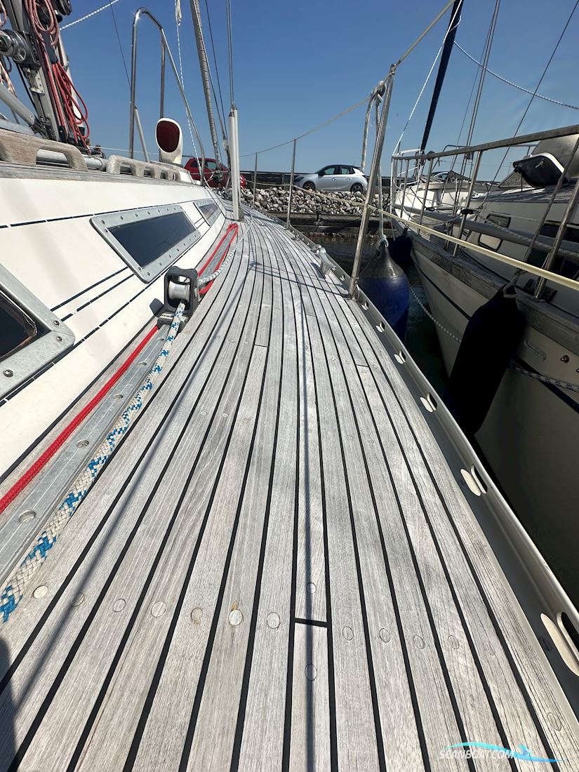 Jeanneau 44 Sun Magic