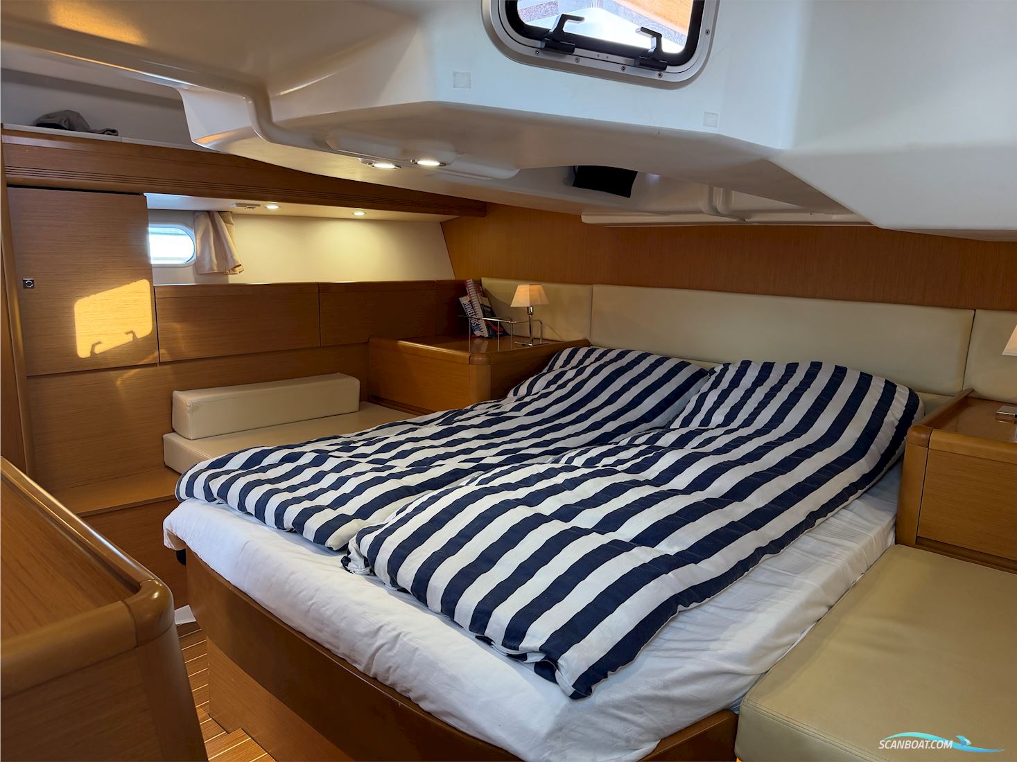 Jeanneau 45 DS