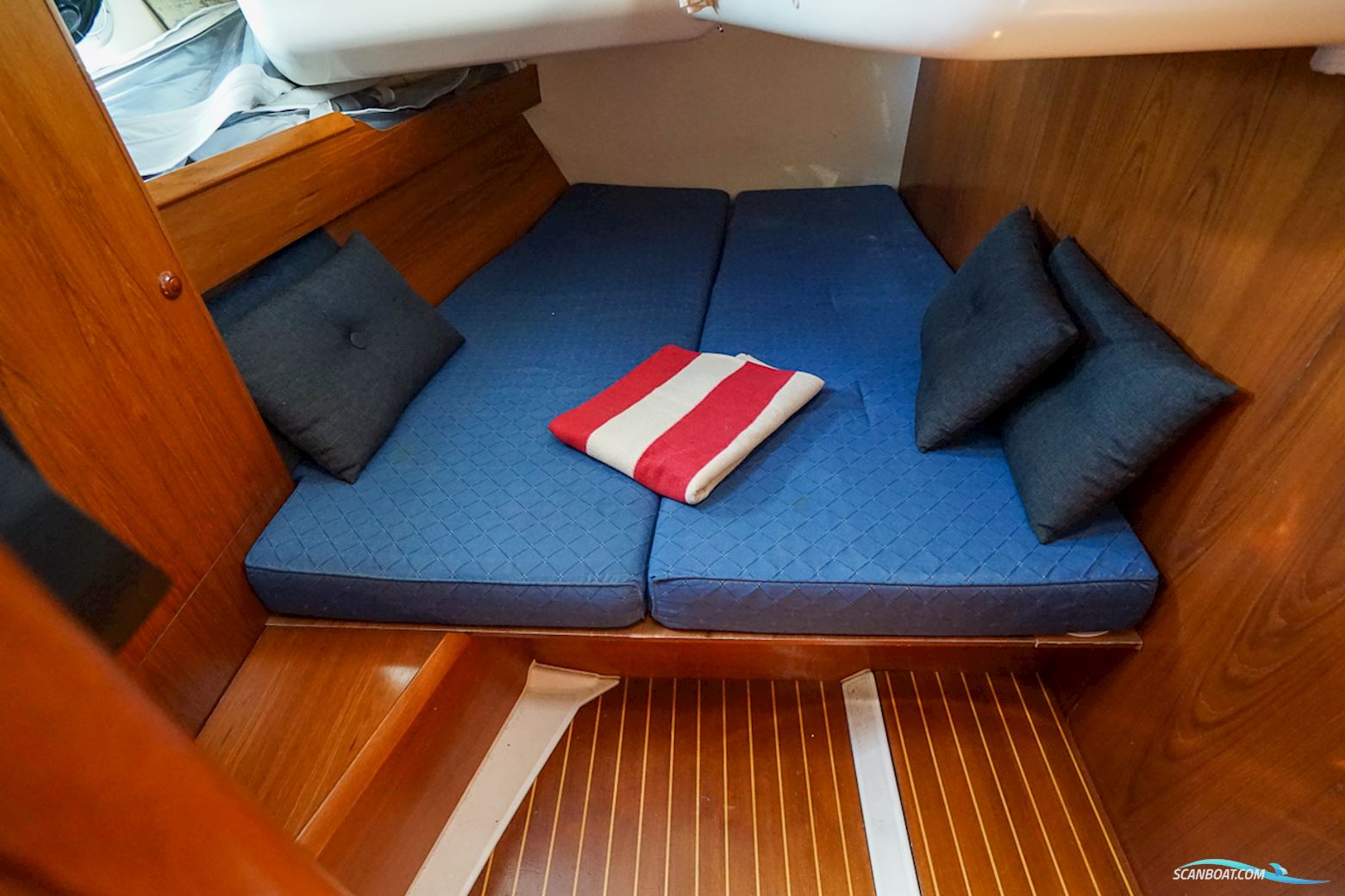 Jeanneau 49i