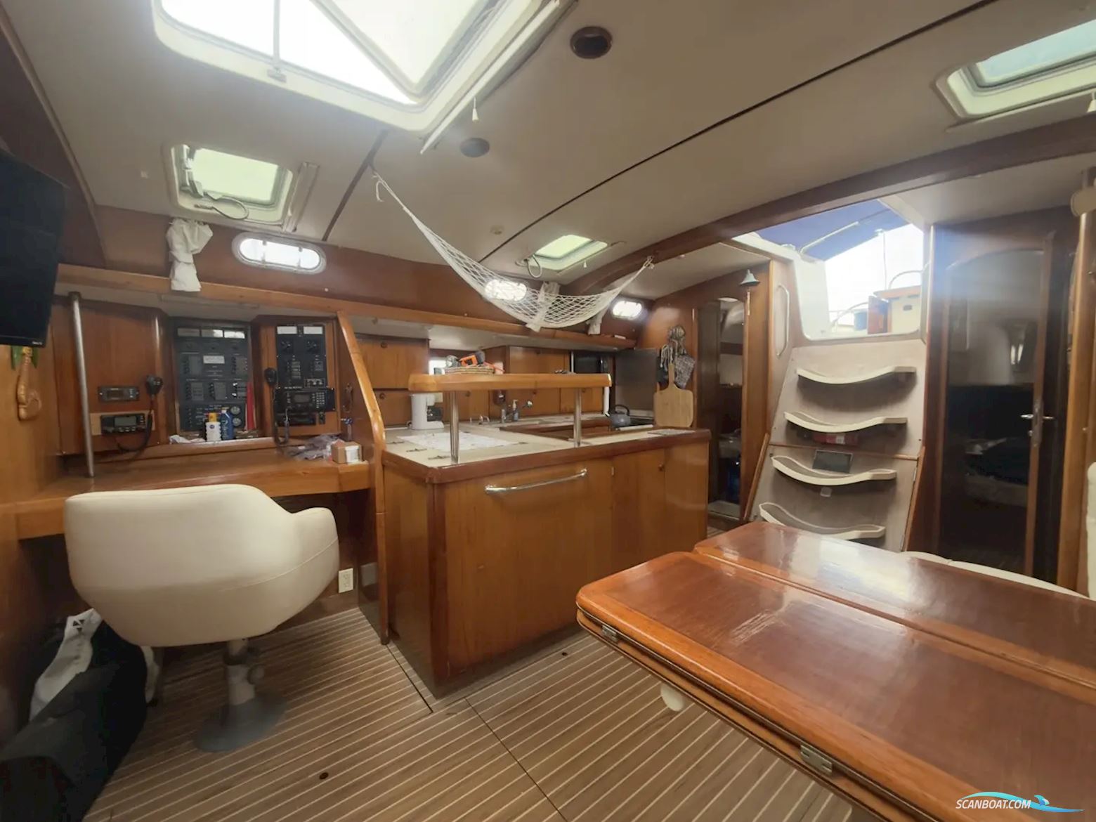 Jeanneau 51.1