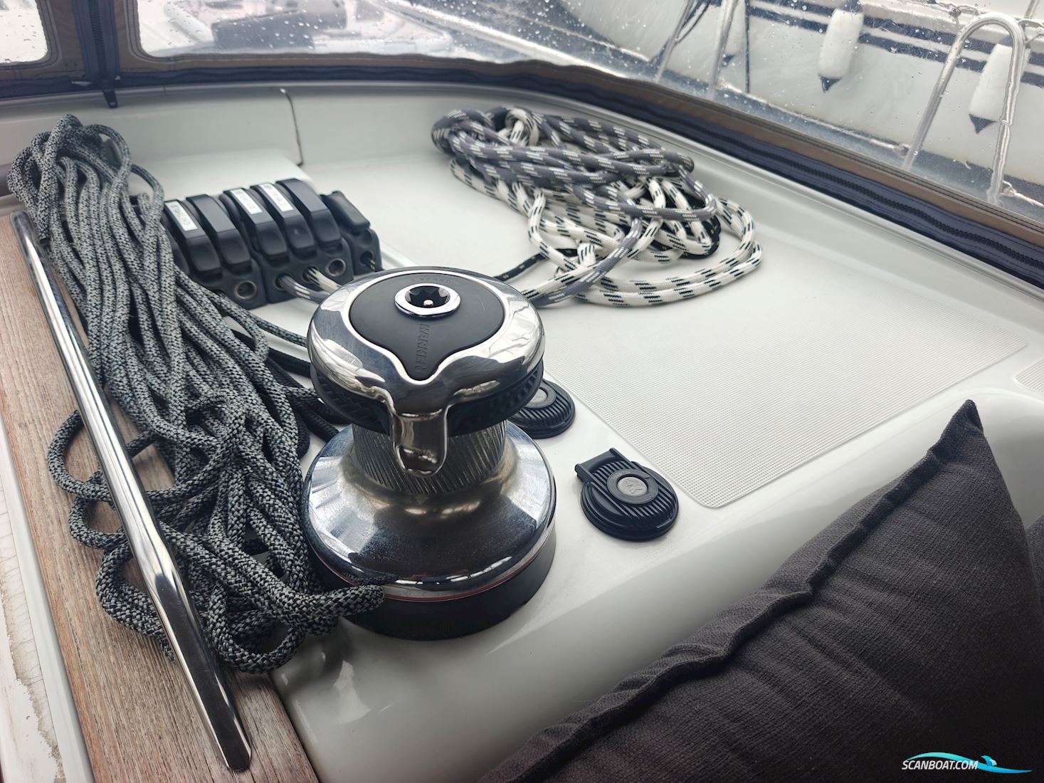 Jeanneau 53 Shallow Draft