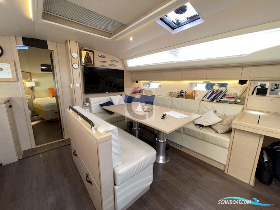 Jeanneau 54