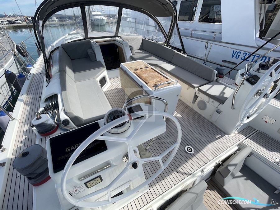 Jeanneau 54