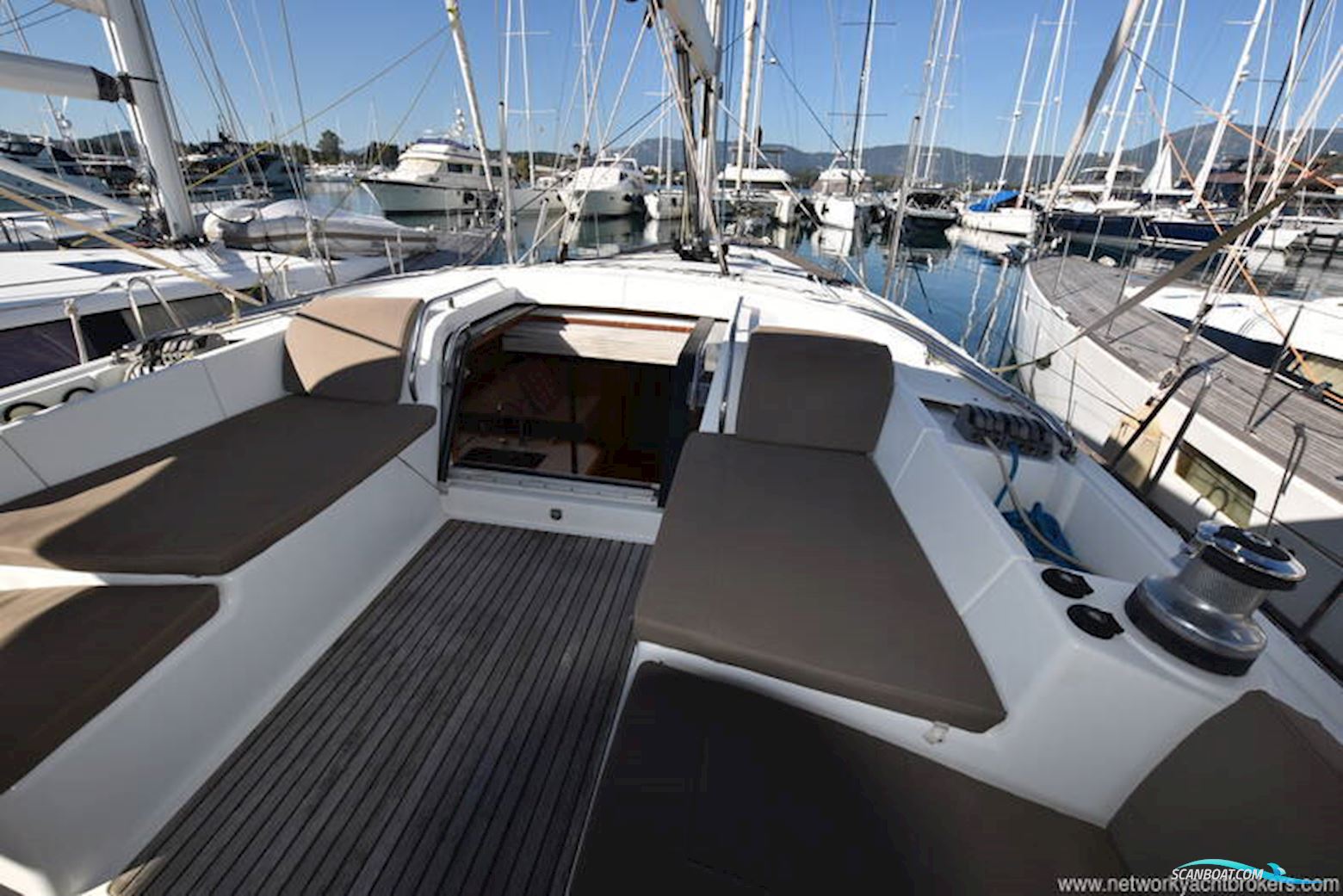 Jeanneau 57