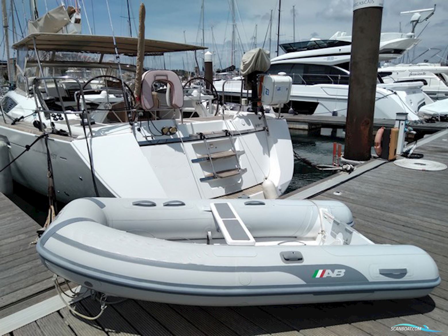 Jeanneau 57