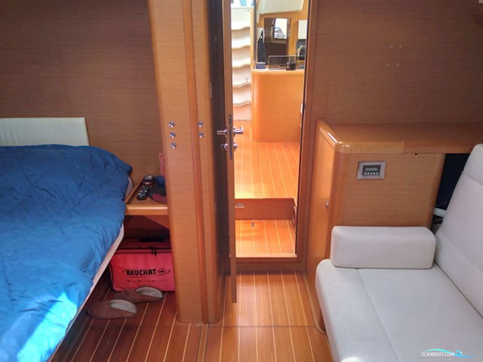 Jeanneau 57