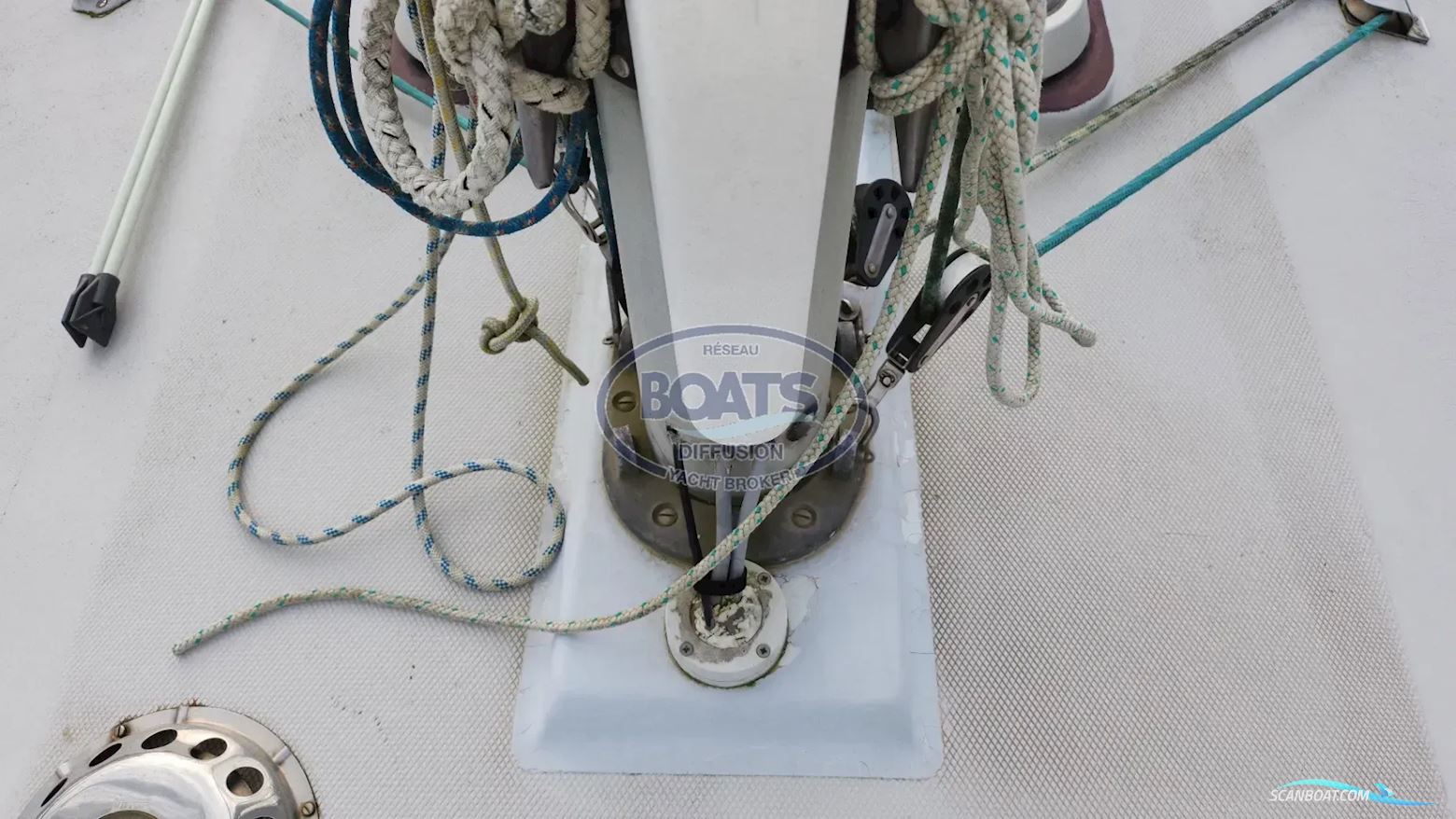 Jeanneau Brin DE Folie