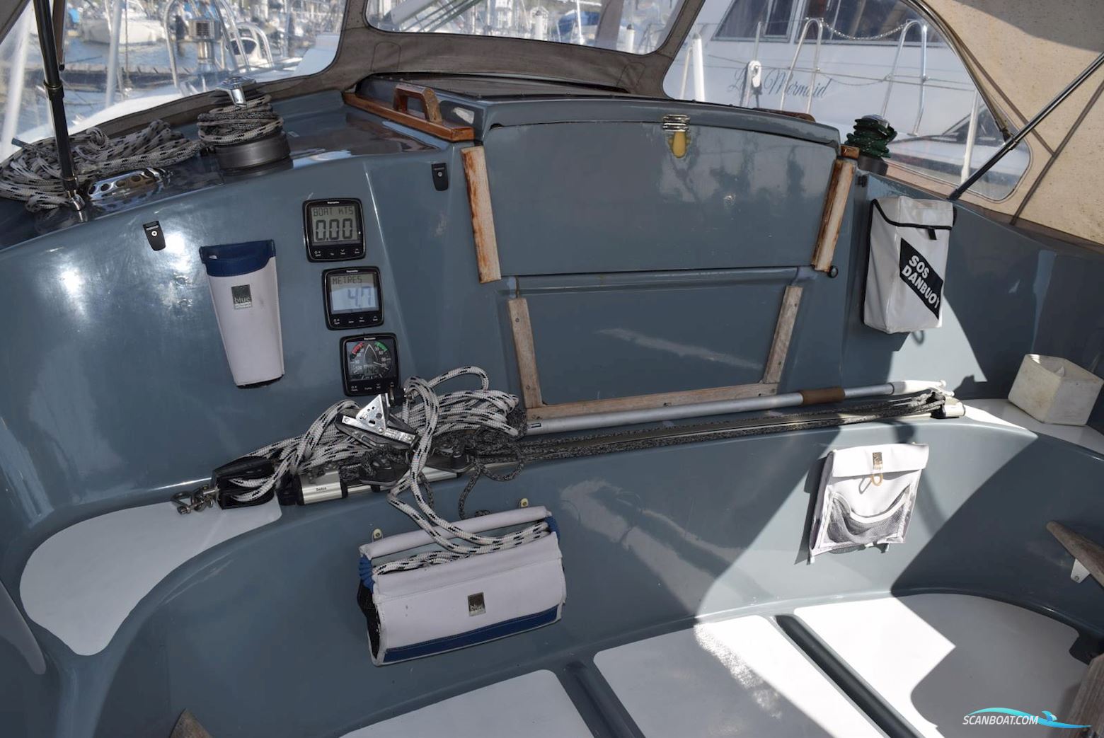 Jeanneau Gin Fizz 38