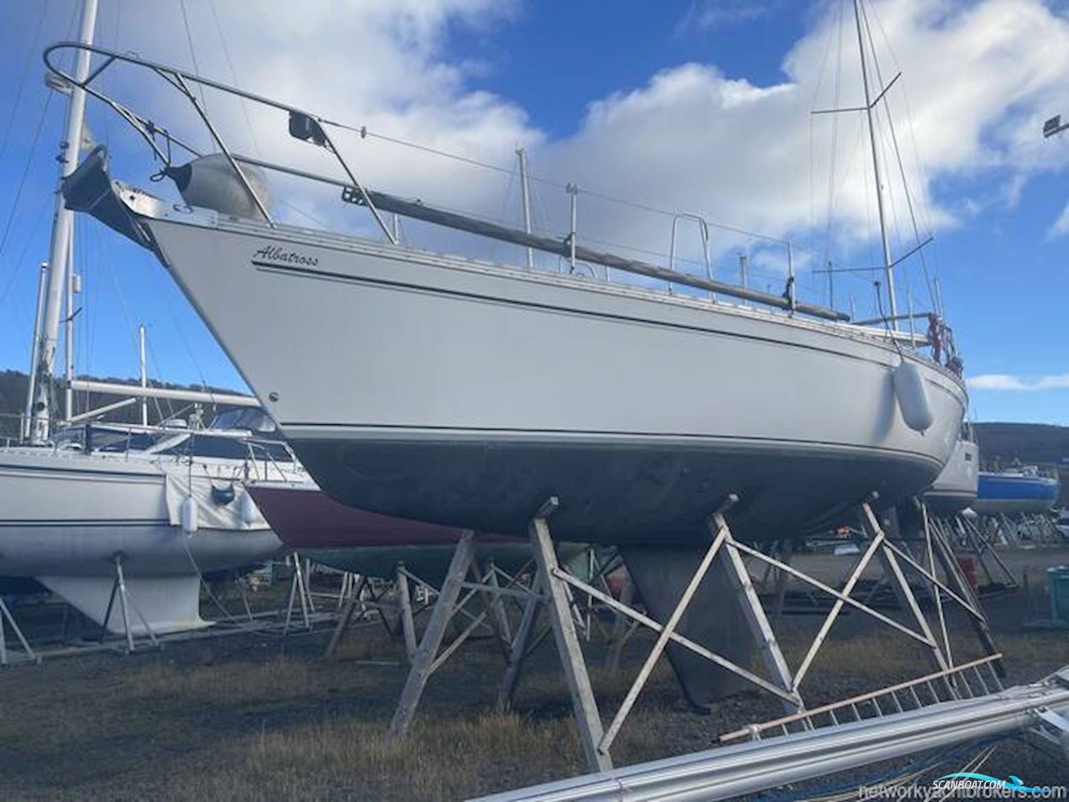 Jeanneau Olympic Sea 42 Sun Legend Hull