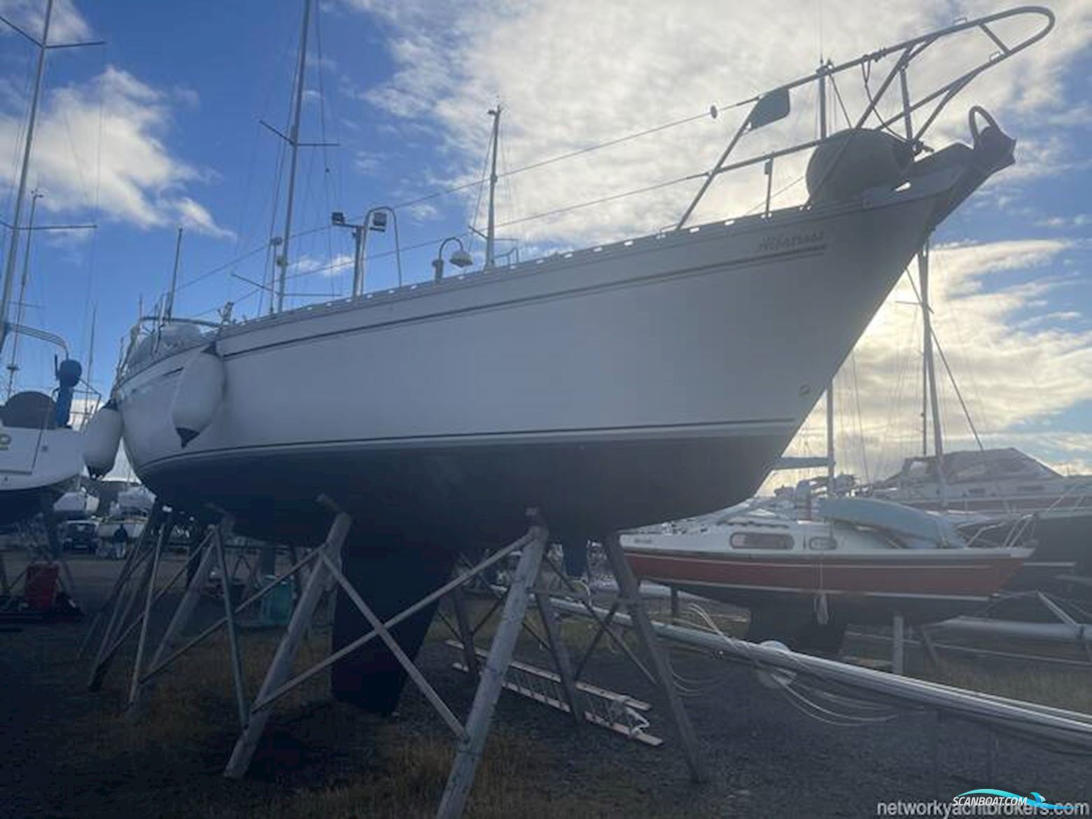 Jeanneau Olympic Sea 42 Sun Legend Hull