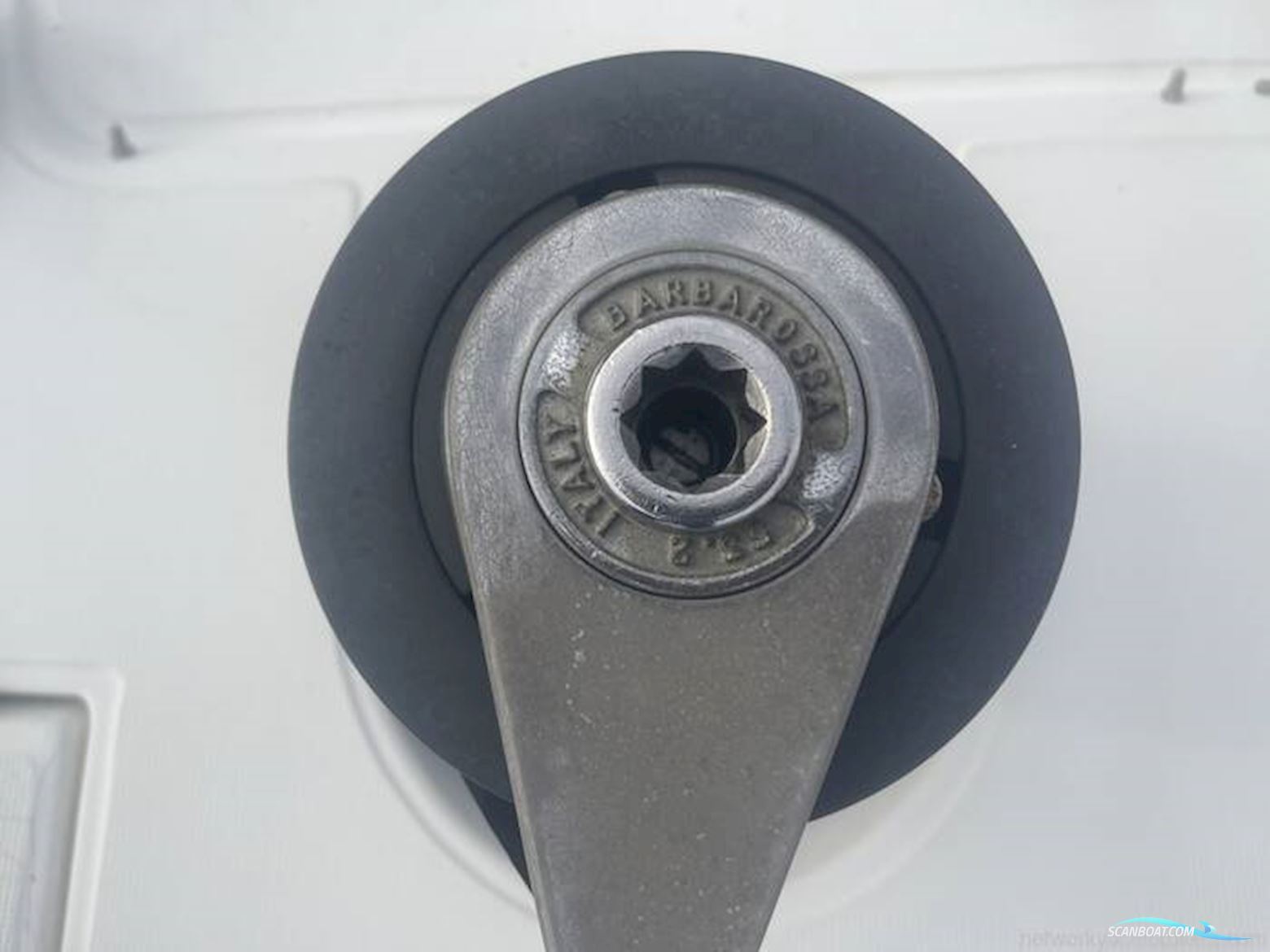 Jeanneau Olympic Sea 42 Sun Legend Hull