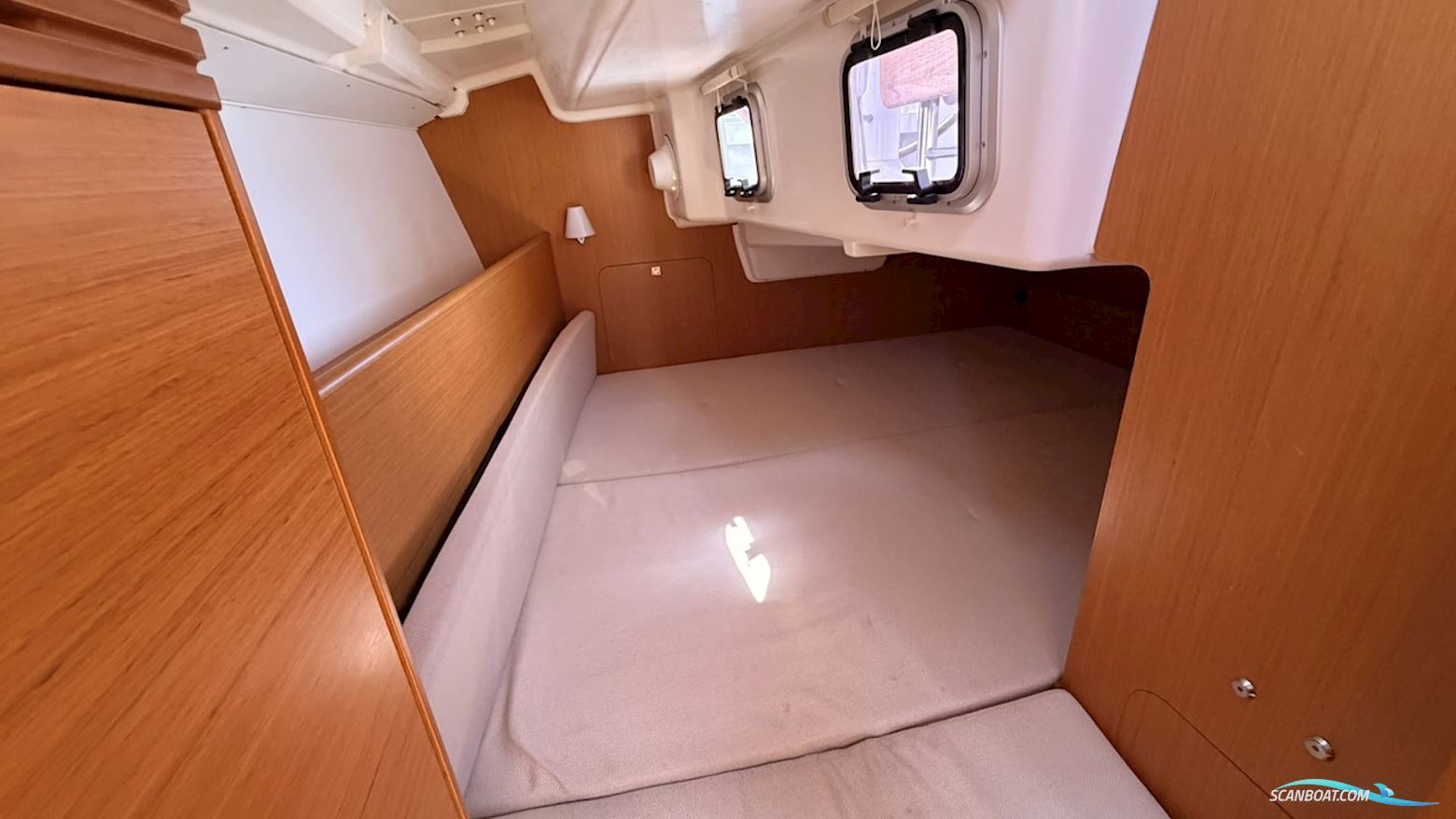 Jeanneau Segelbåt Sun Odyssey 33I