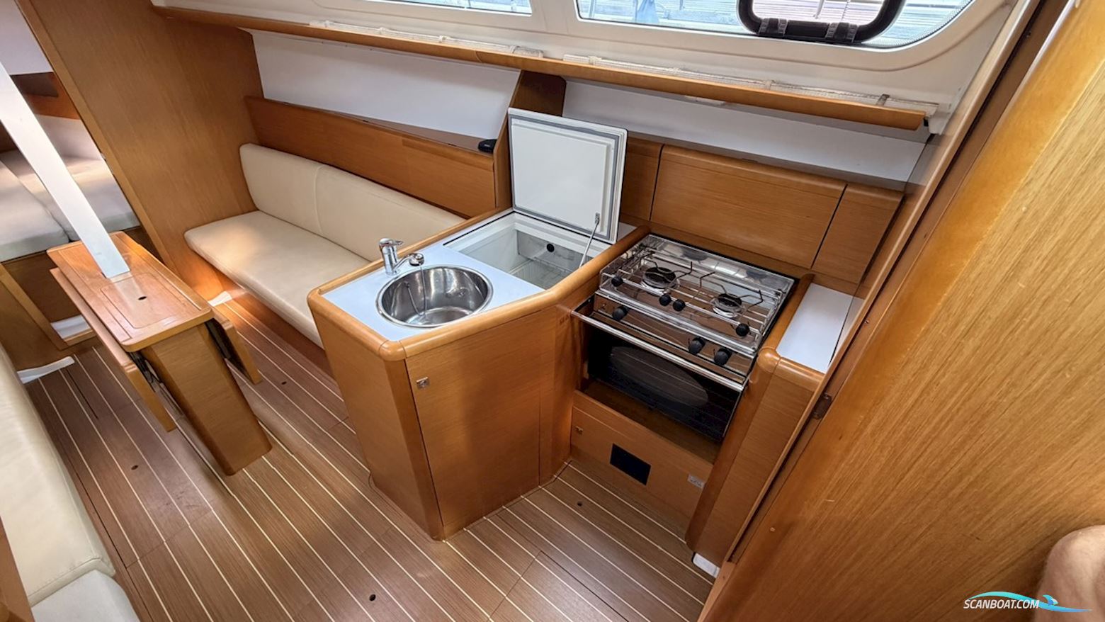 Jeanneau Segelbåt Sun Odyssey 33I
