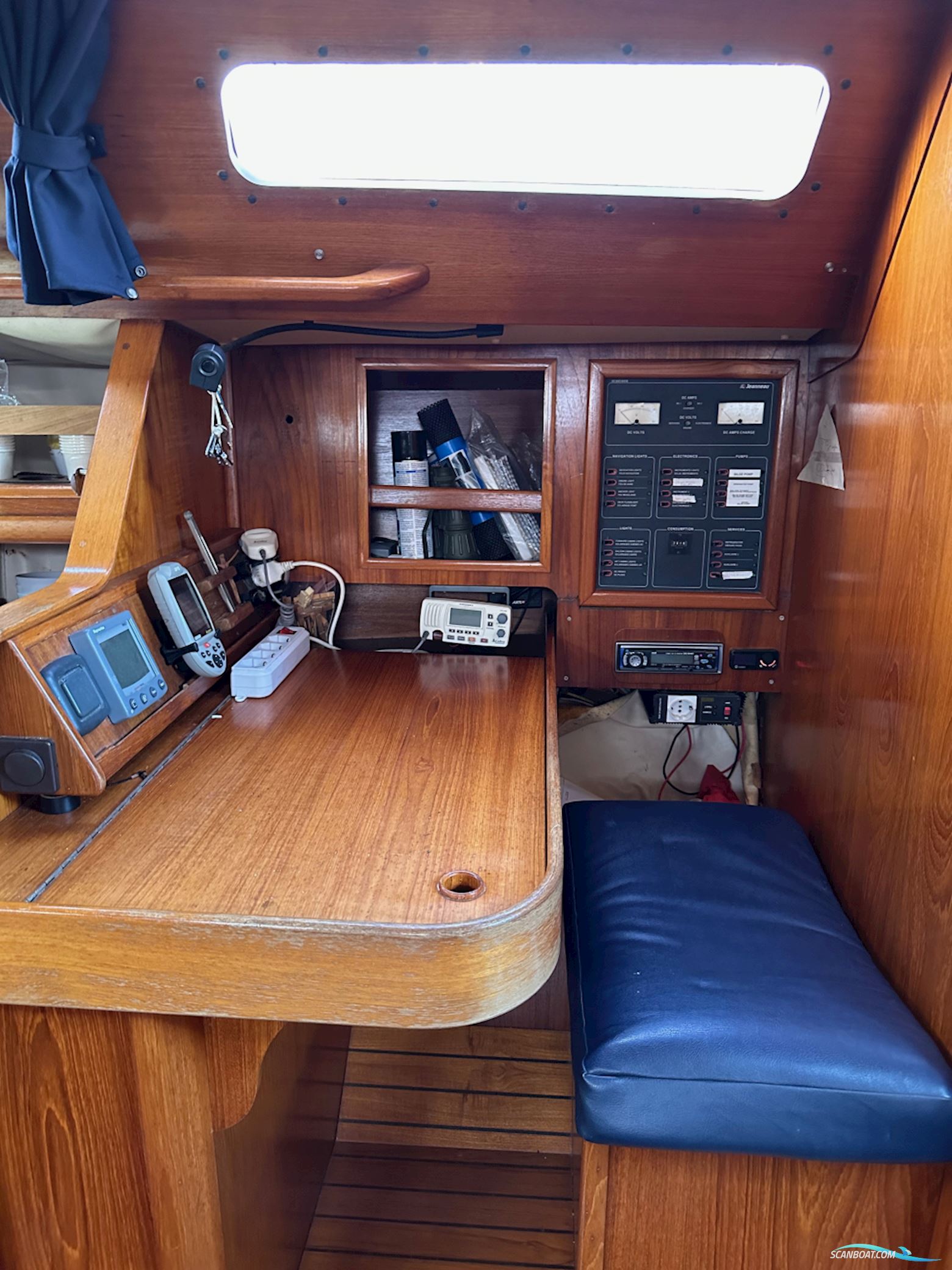 Jeanneau Sun Charm 39