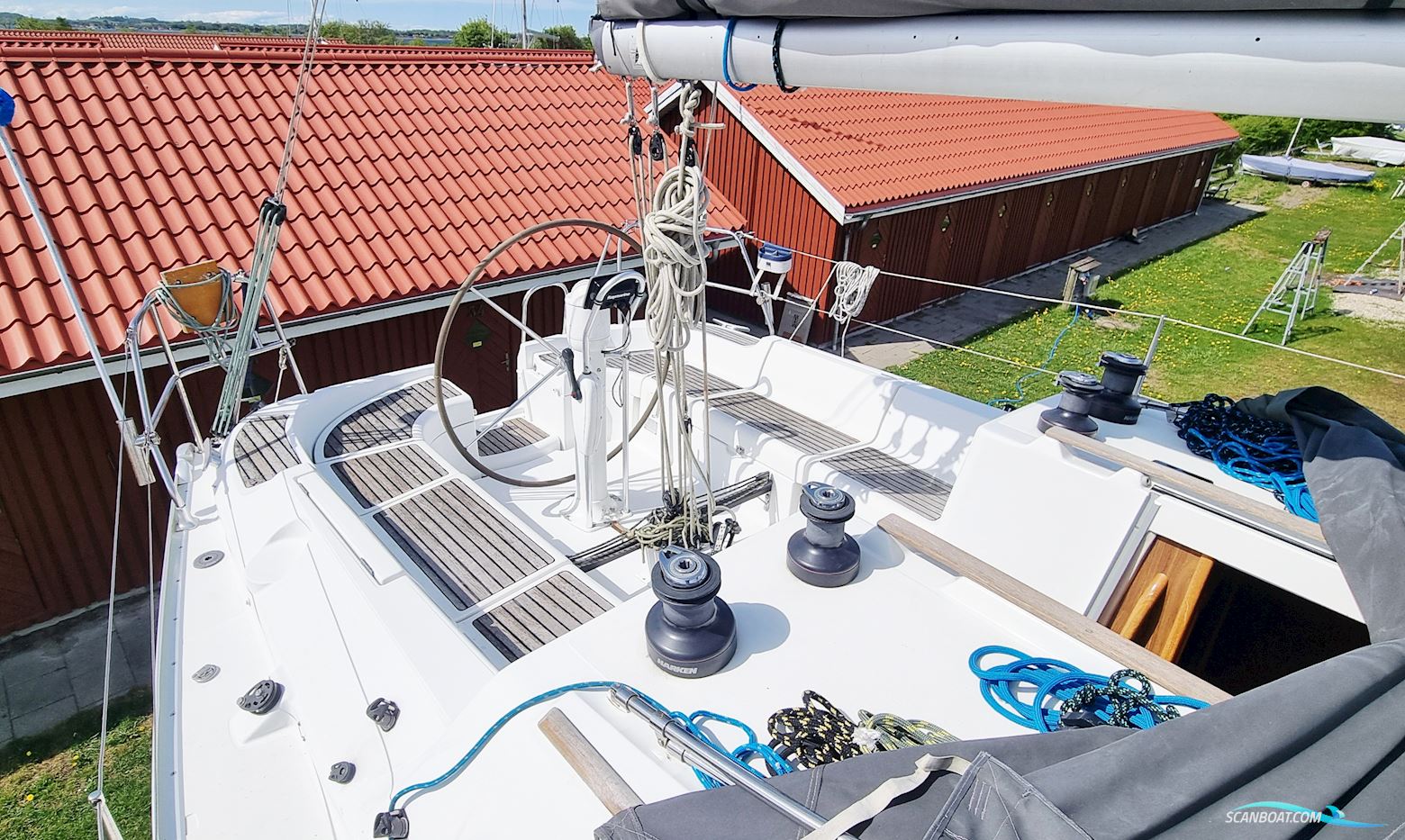 Jeanneau Sun Fast 37 - 3 Cabin