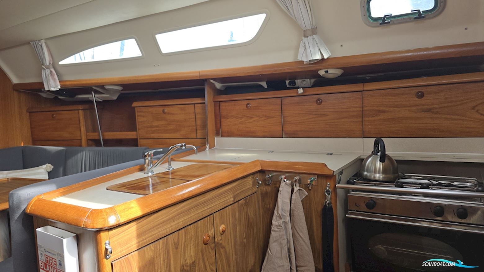 Jeanneau Sun Fast 37