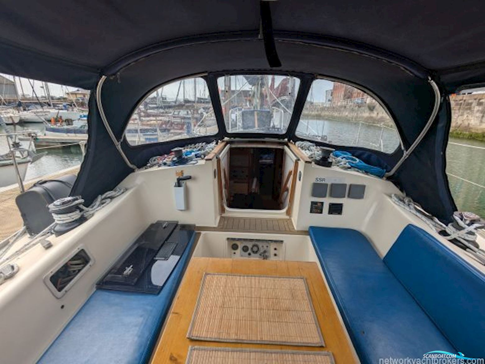 Jeanneau Sun Fizz 40