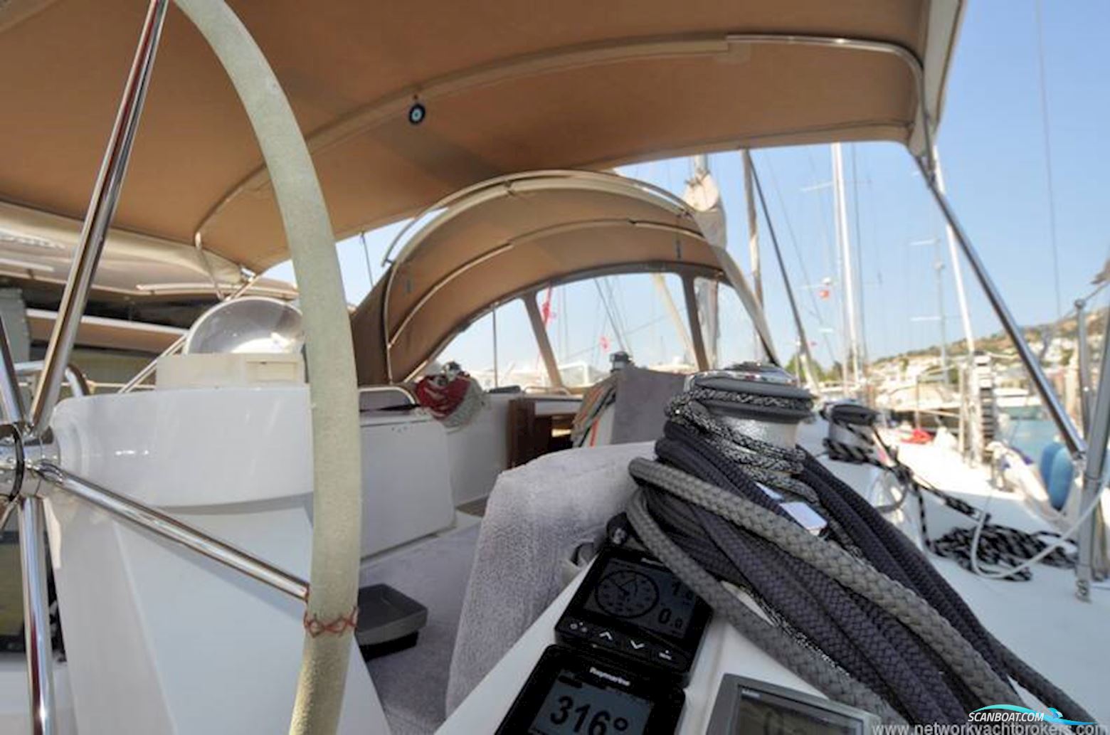 Jeanneau Sun Odessey 49