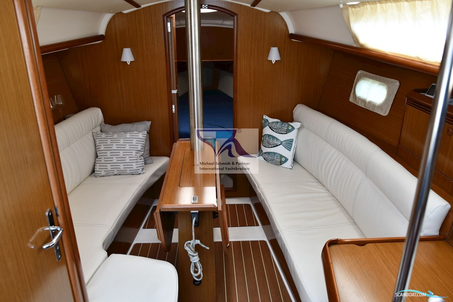 Jeanneau SUN ODYSSEY 32i - Lift Keel