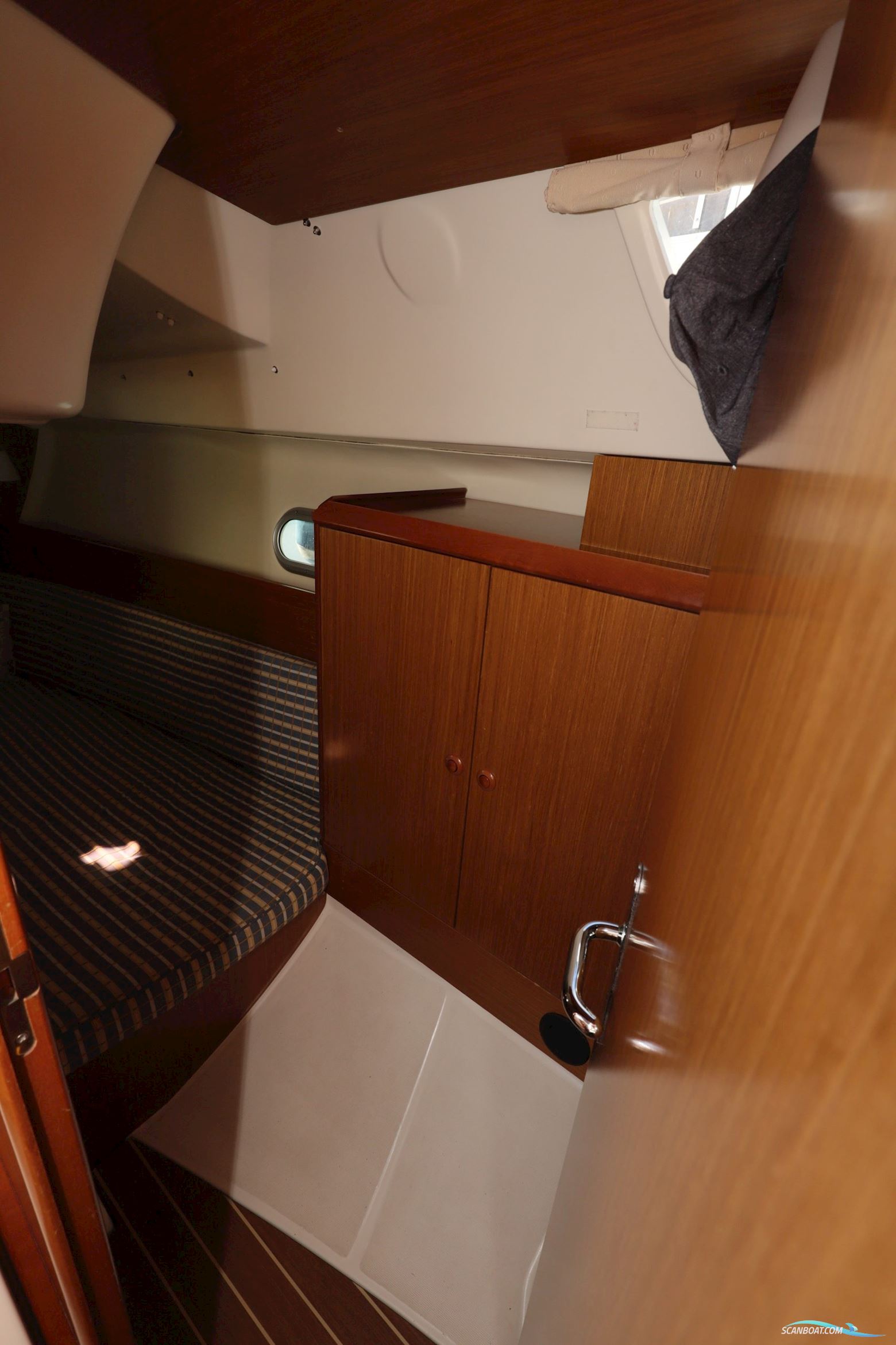 Jeanneau Sun Odyssey 32i Legende