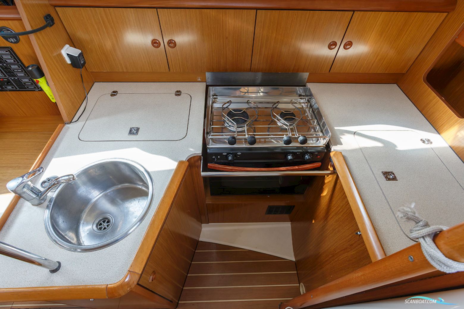 Jeanneau Sun Odyssey 32i