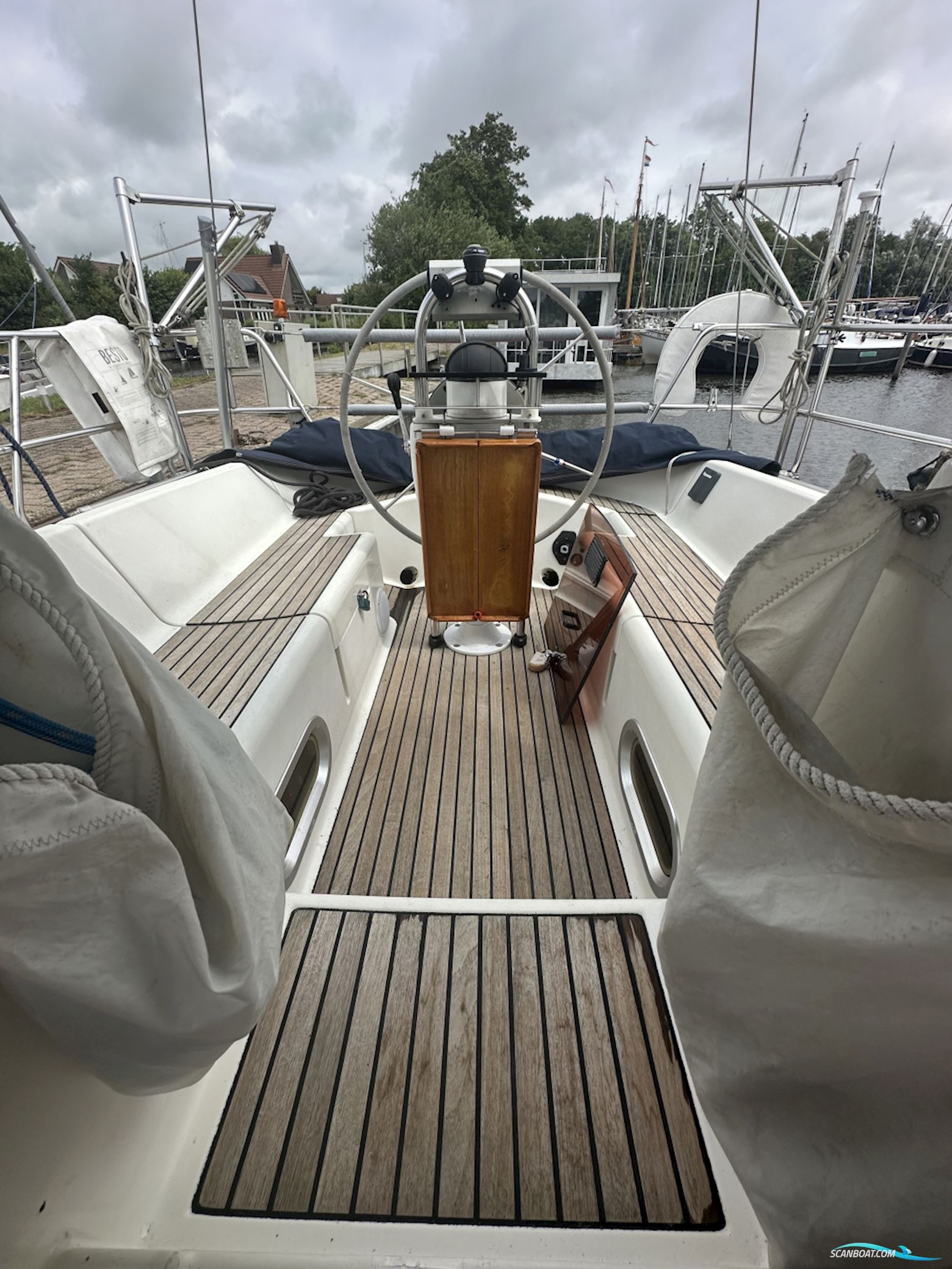 Jeanneau Sun Odyssey 33