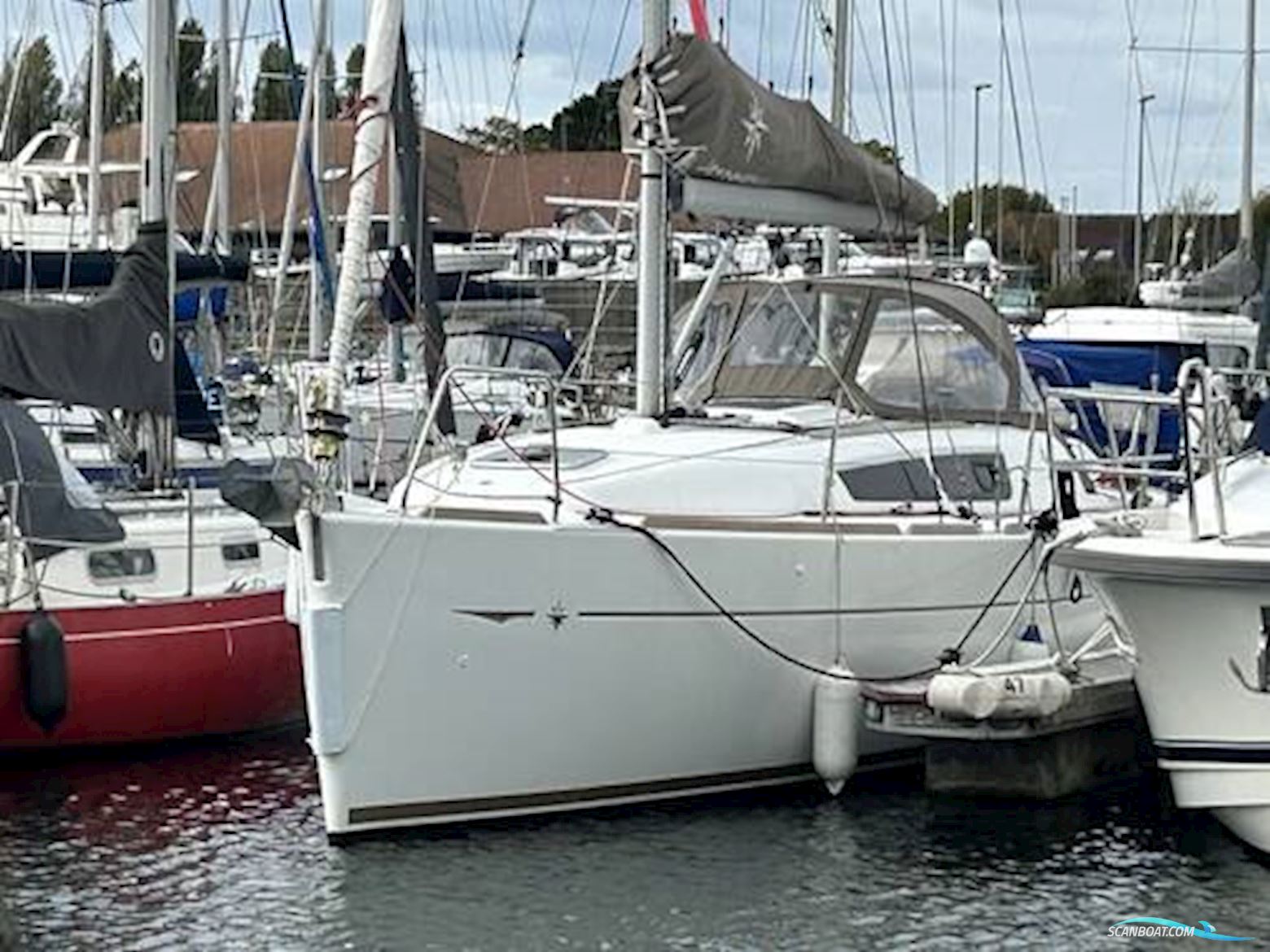 Jeanneau Sun Odyssey 33i Zeilboten 2015, met Yanmar 3YGM20 motor, United Kingdom