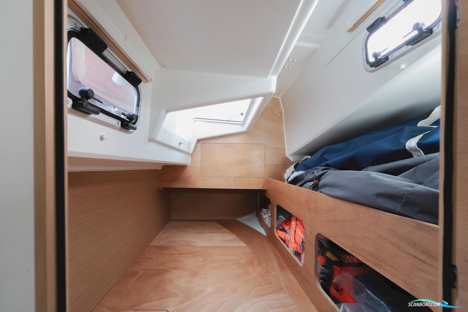 Jeanneau Sun Odyssey 350