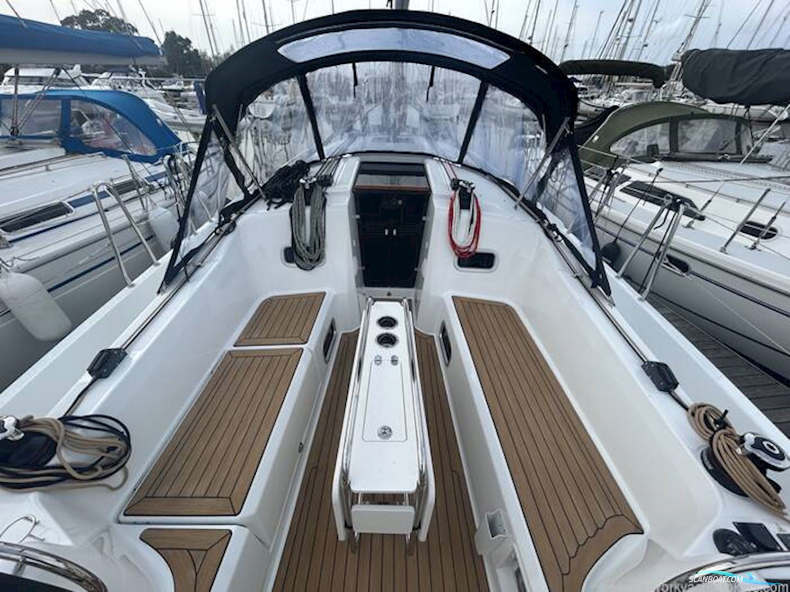 Jeanneau Sun Odyssey 350