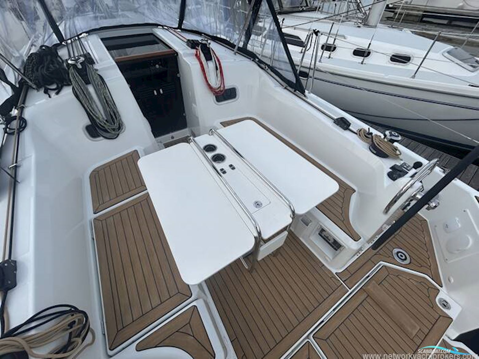 Jeanneau Sun Odyssey 350