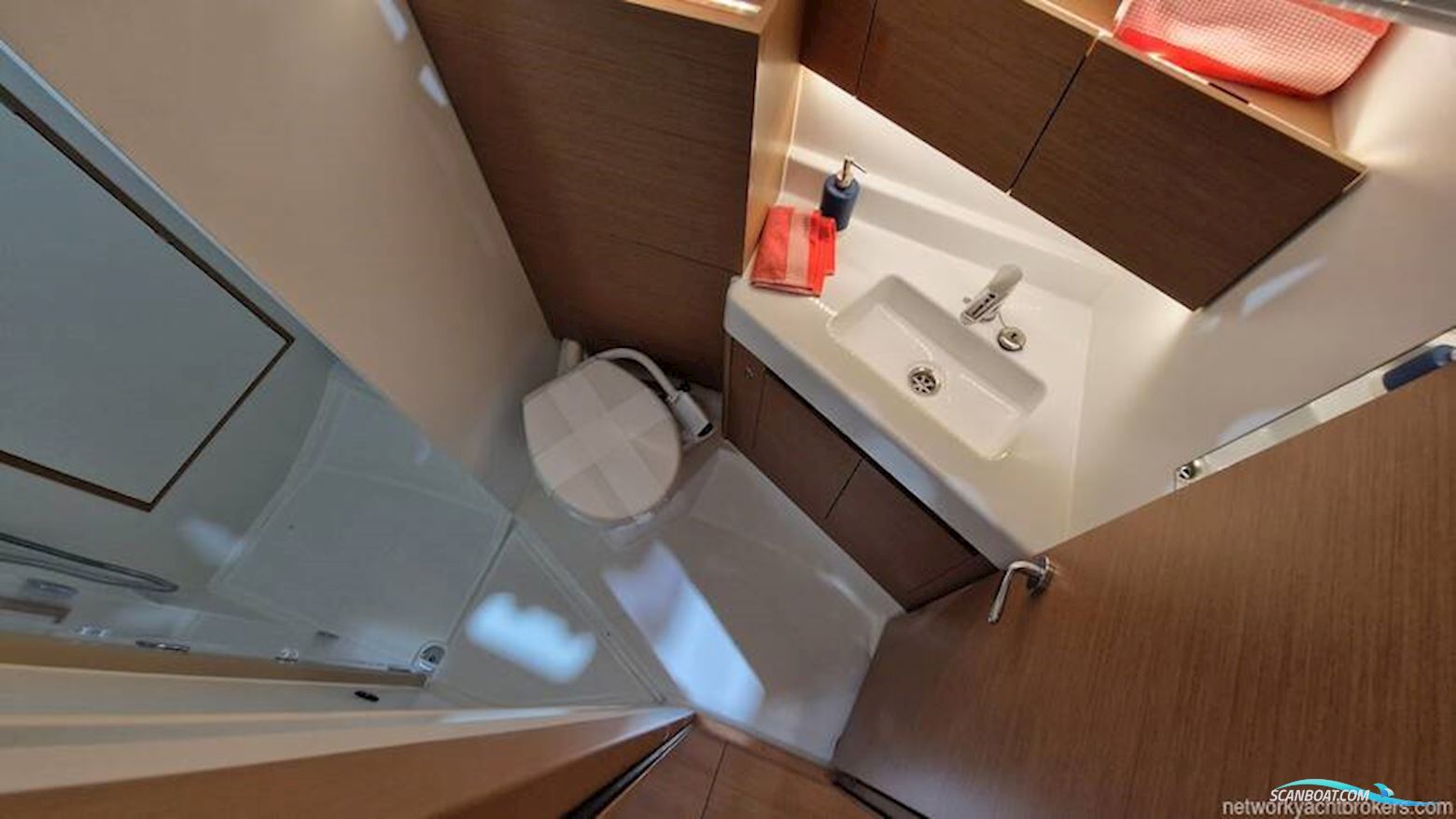 Jeanneau Sun Odyssey 350