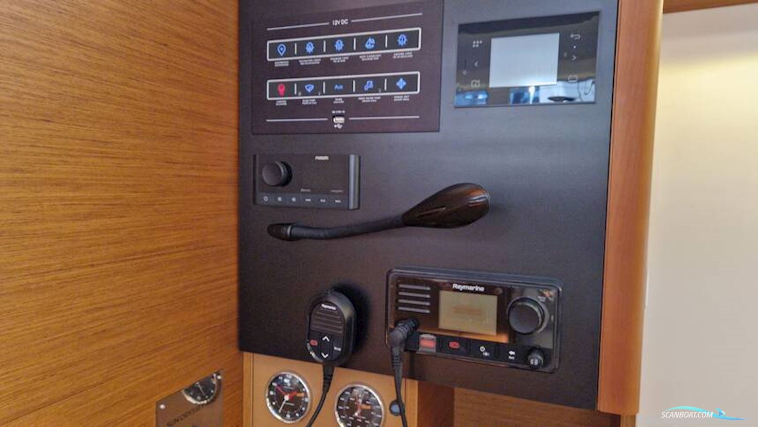 Jeanneau Sun Odyssey 350