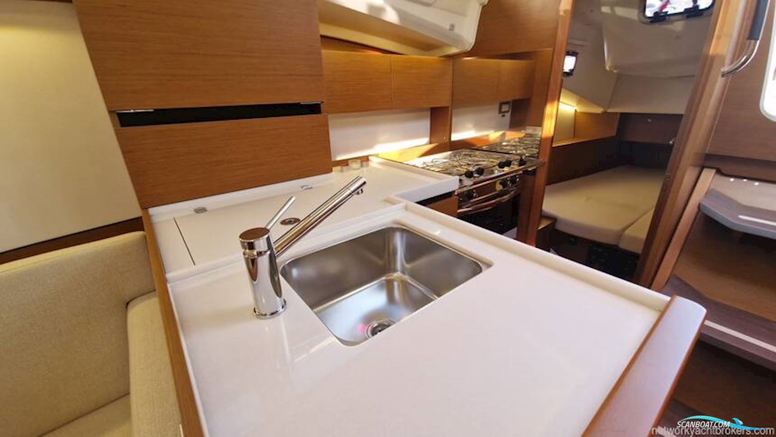 Jeanneau Sun Odyssey 350