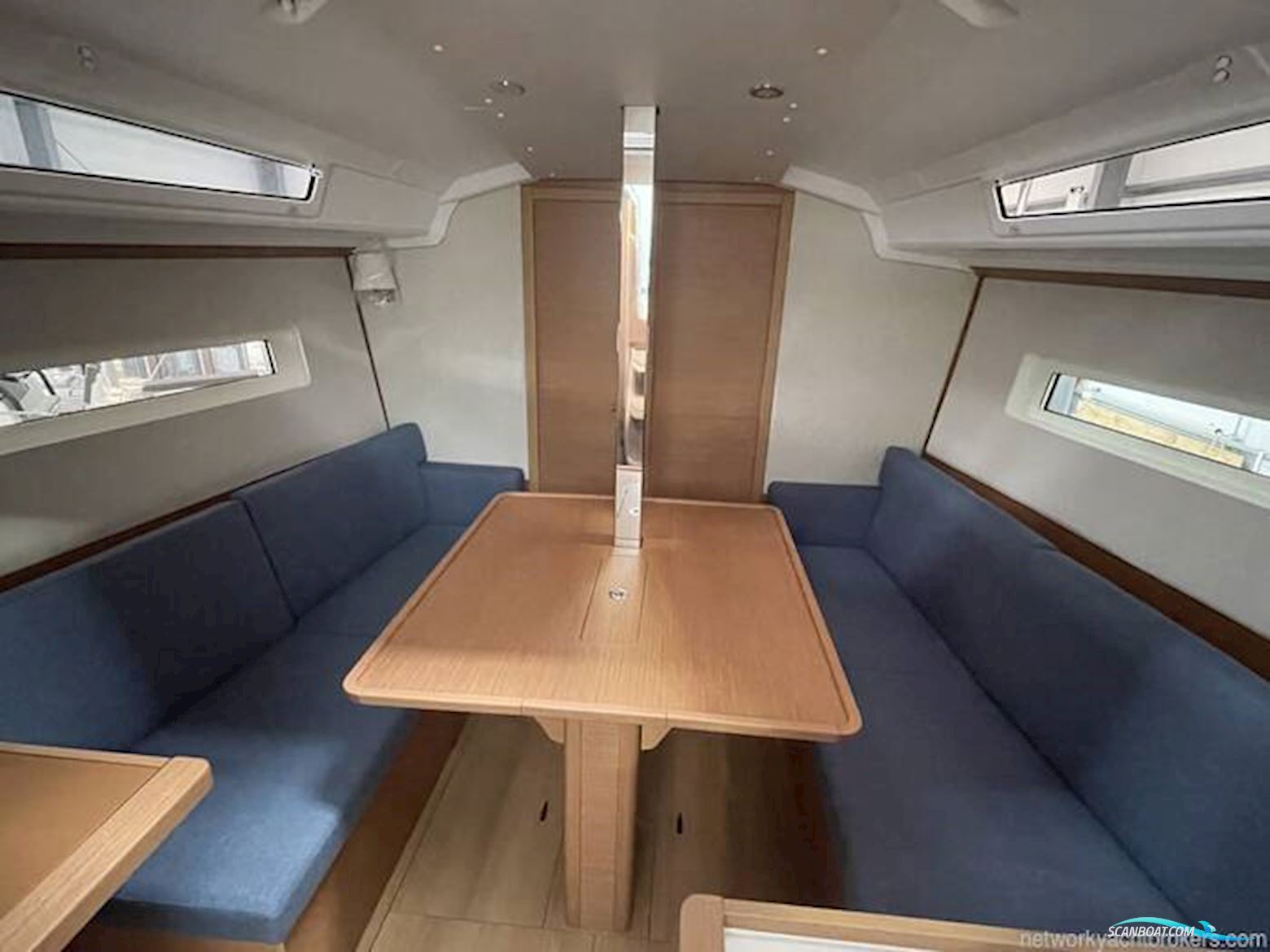 Jeanneau Sun Odyssey 350