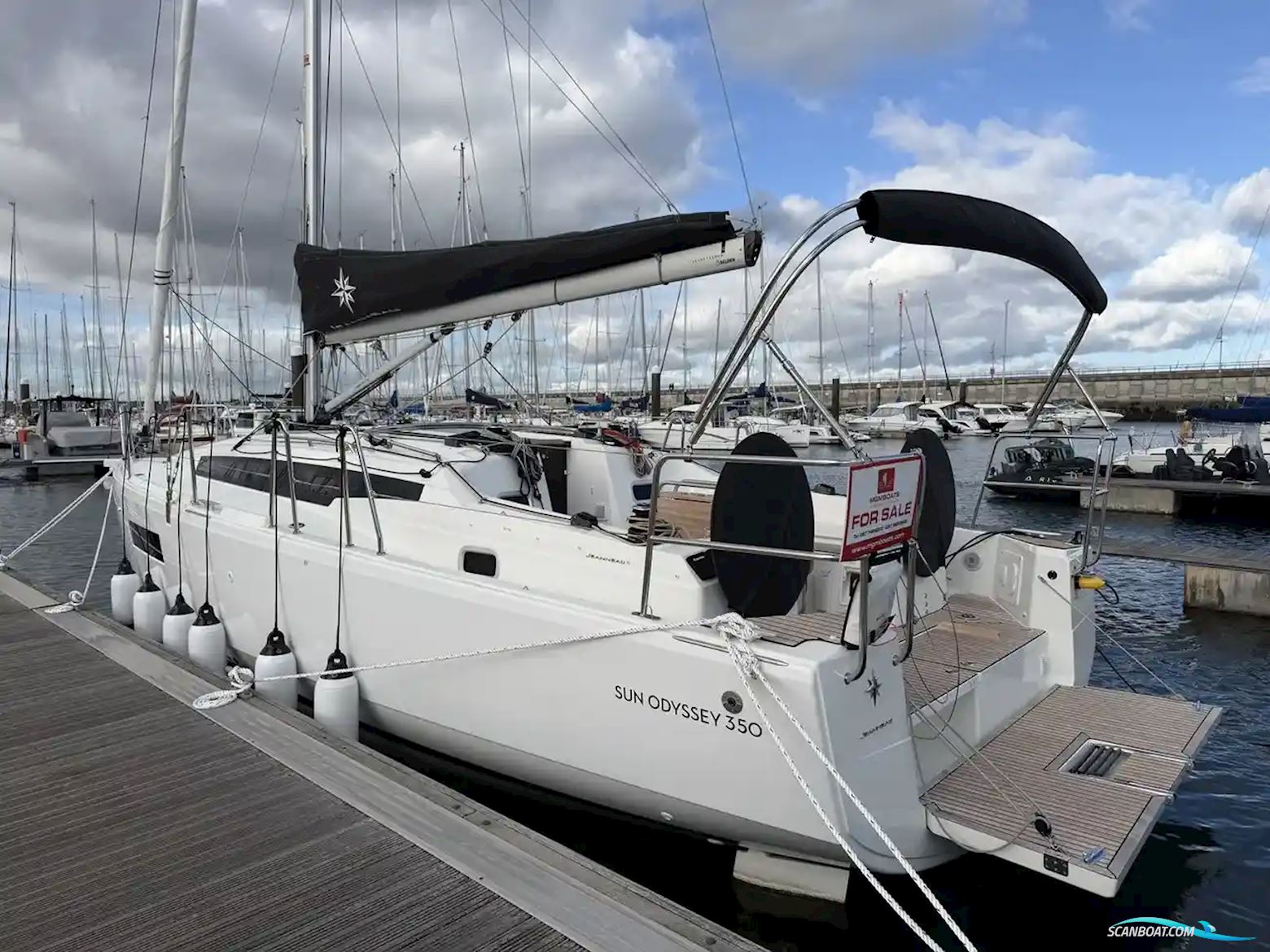 Jeanneau Sun Odyssey 350