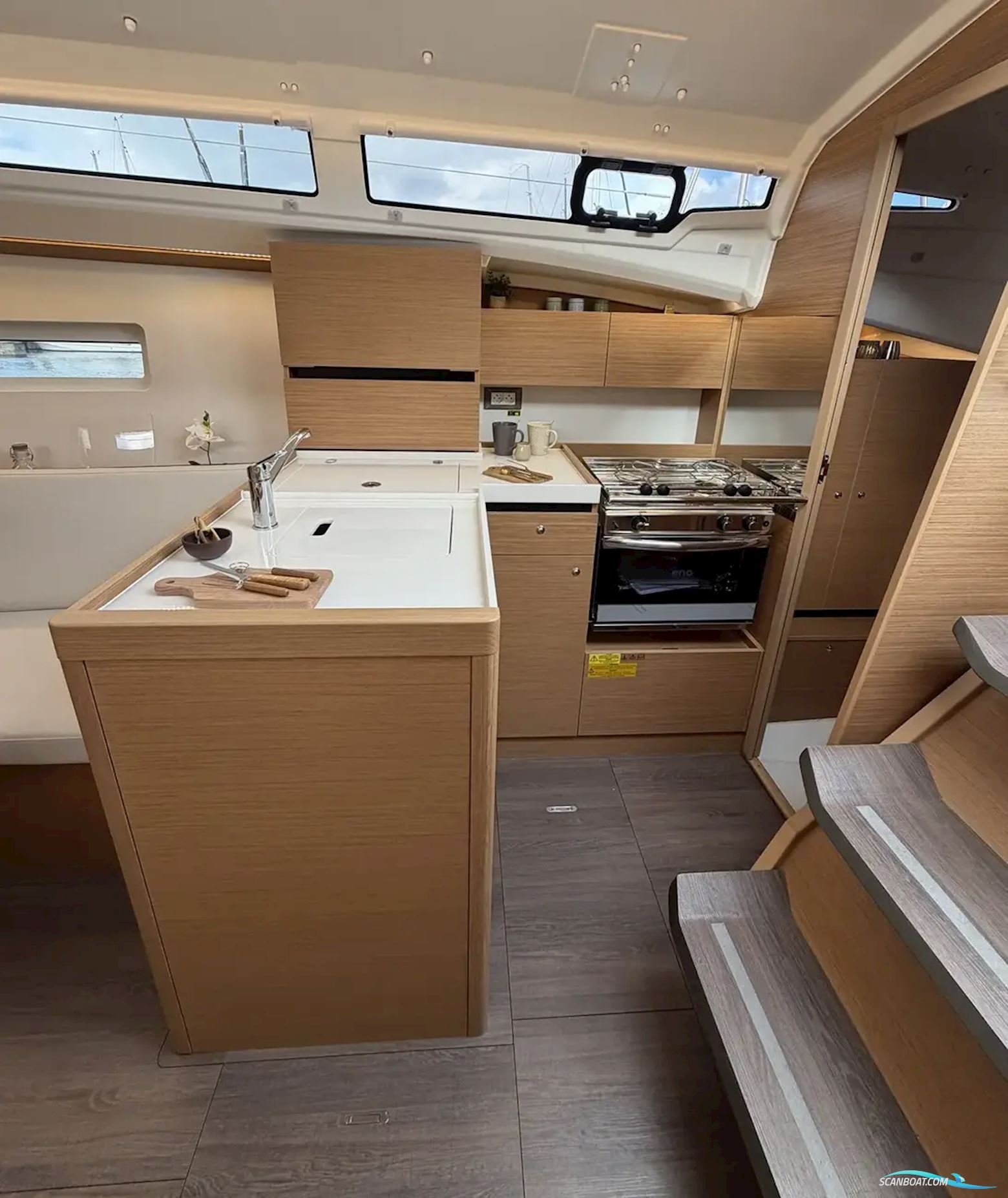 Jeanneau Sun Odyssey 350