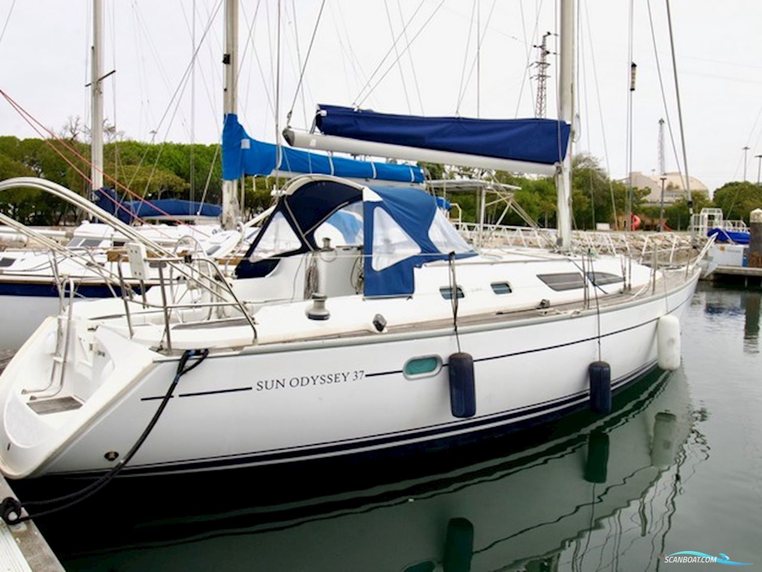 Jeanneau Sun Odyssey 37