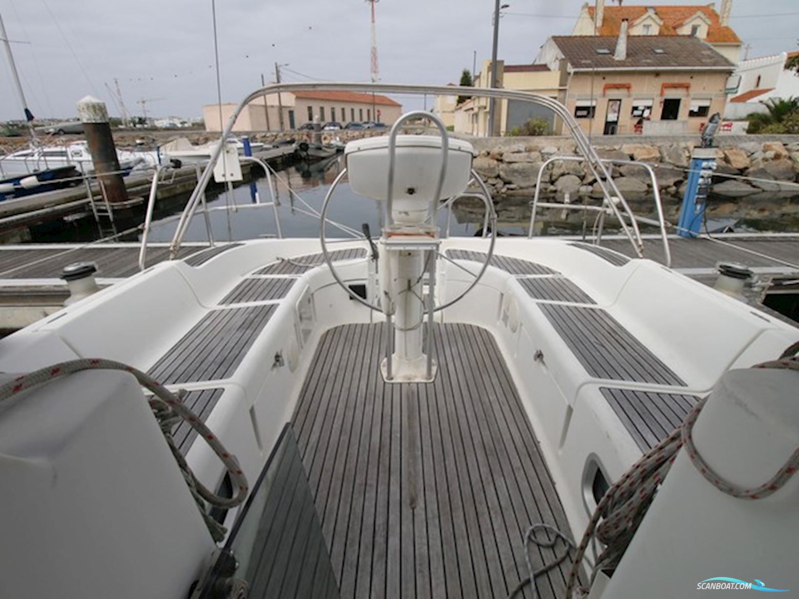 Jeanneau Sun Odyssey 37